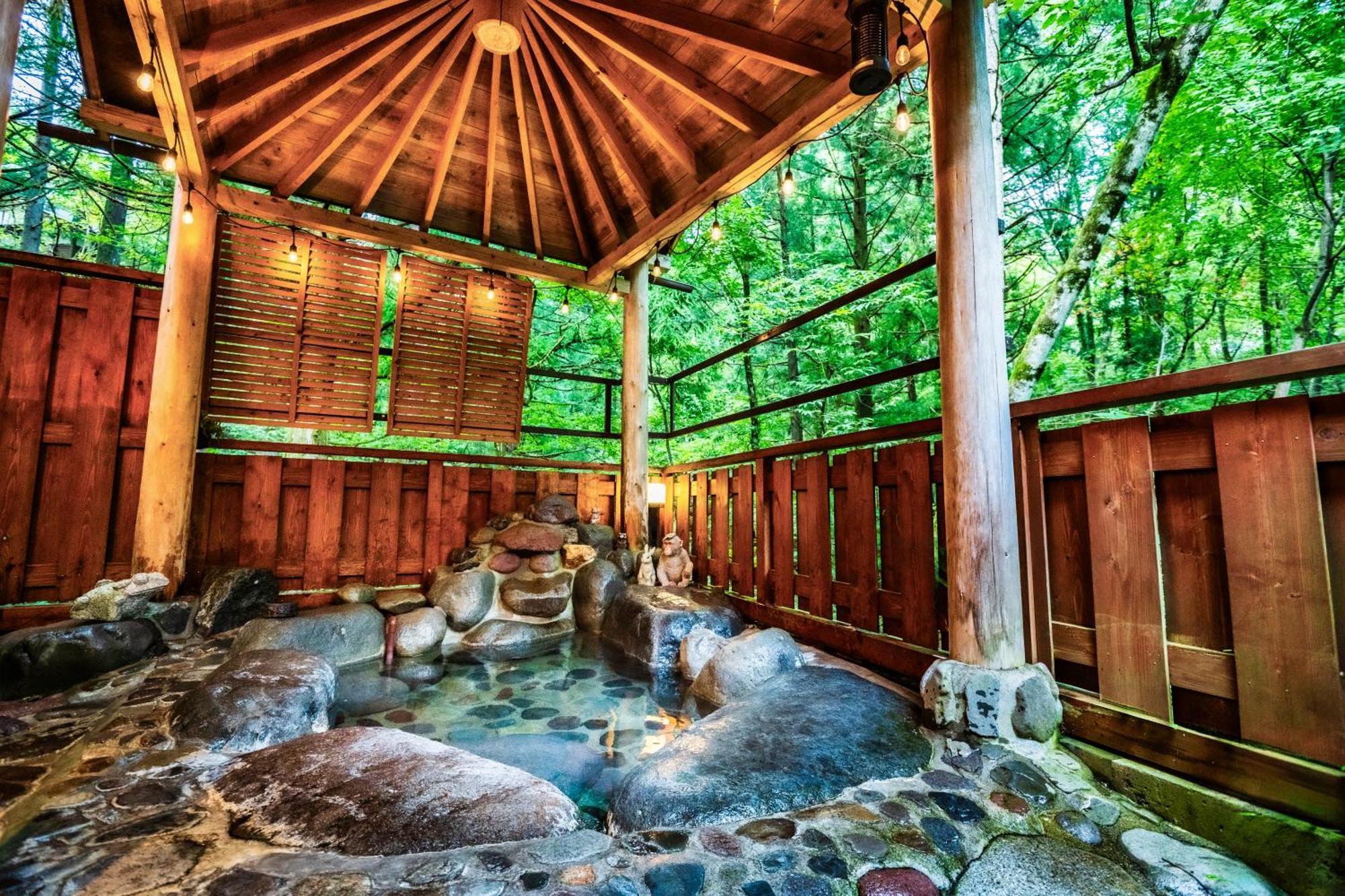 一棟貸切 森のお風呂とアウトドアサウナ 日光雪月花 Villa Buitenkant foto