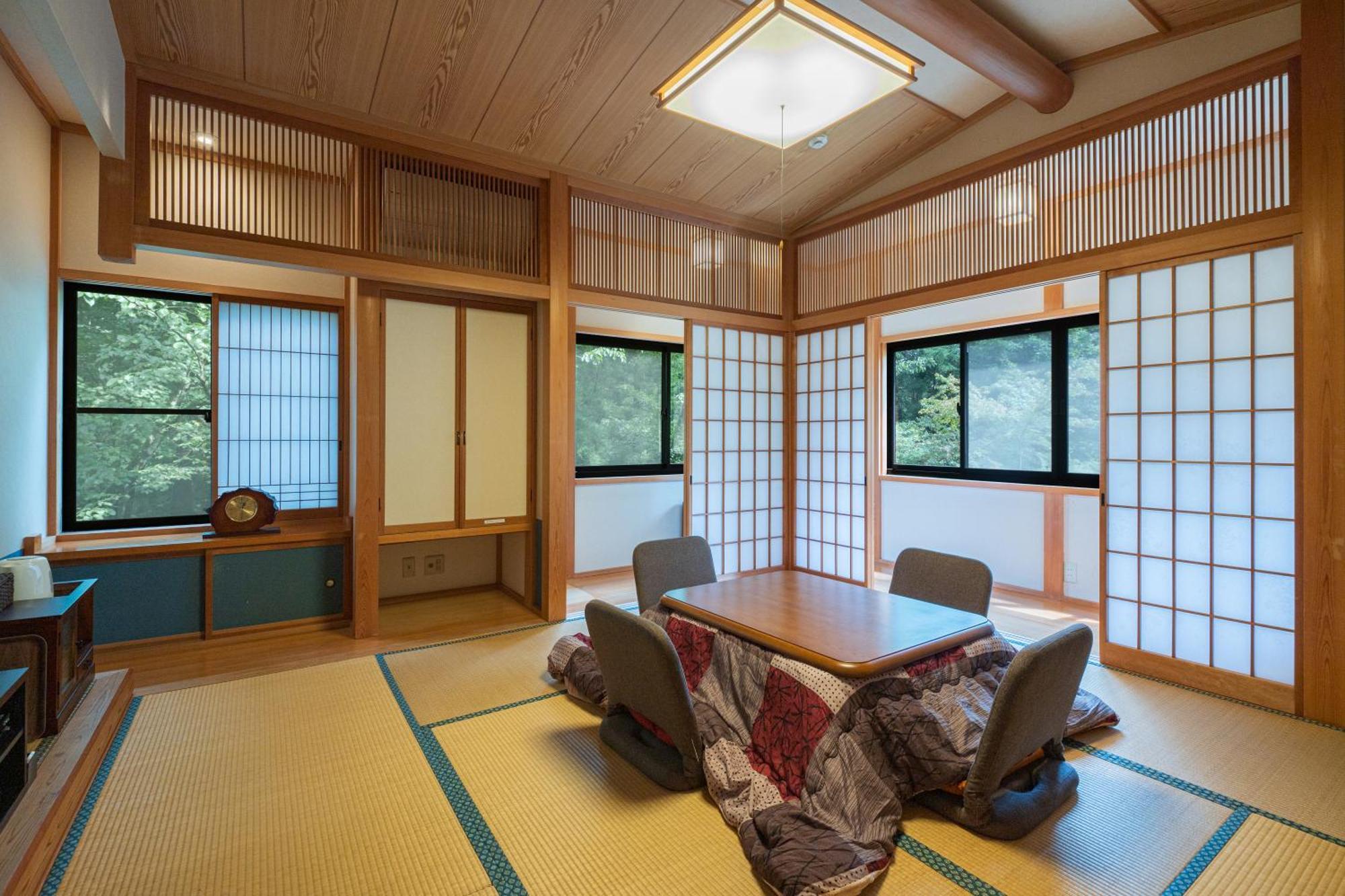 一棟貸切 森のお風呂とアウトドアサウナ 日光雪月花 Villa Buitenkant foto